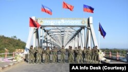 AA ရခိုင့်တပ်တော်တပ်ဖွဲ့ဝင်များ (Photo-AA Info Desk)