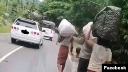 Rakhine people are leaving their town due to intense fighting between the Arakan Army and the junta troops. (June 24, 2024) Facebook/ Tay Zein Da