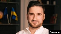 Понад 600 тисяч школярів в Україні навчаються онлайн. 313 тисяч з них не мають доступу до освіти через відсутність пристроїв для навчання. Фото: Євген Кудрявець. Facebook 