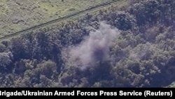 3-я десантно-штурмовая бригада ВСУ уничтожает российскую технику под Бахмутом в Донецкой области, Украина, 30 июля 2023 года