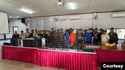 မြဝတီကျားဖြန့် လုပ်ငန်းသုံးပစ္စည်းတွေ မဲဆောက်မှာဖမ်းမိ (Photo: ထိုင်းနယ်ခြားစောင့်တပ်)