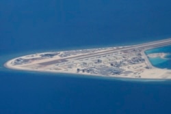 南中国海的人造岛礁渚碧礁(资料照片)