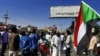 Soudan: les manifestants anti-putsch dans les rues de Khartoum