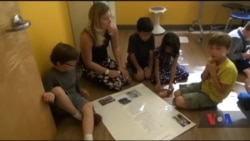 Експериментальна школа імені Хана: щоб підготувати дітей бути успішними, вчителі звертаються до практик минулого. Відео