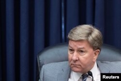 Майк Роджерс на засіданні Комітету Палати представників із питань збройних сил у Вашингтоні, США, 2 лютого 2023 р. REUTERS/Tom Brenner