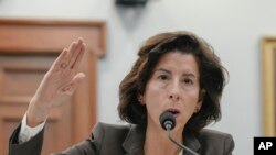 Експортні обмеження США та союзників уповільнюють Росію, заявила міністерка торгівлі США Джина Райдмондо під час слухань в американському Конгресі 8 травня.