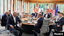 G7 
