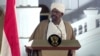 Le président soudanais Omar al-Bashir s'exprime au palais présidentiel le 22 février 2019 à Khartoum, au Soudan.