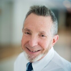 哈德逊研究所高级研究员，美国海洋力量中心主任克罗普西(Seth Cropsey) （照片提供：克罗普西）