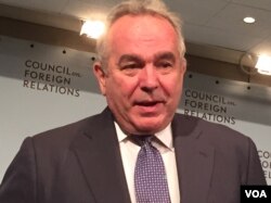 美国负责东亚和太平洋事务的前助理国务卿坎贝尔（美国之音方冰拍摄）