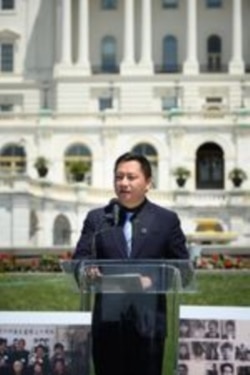 位于美国华府的天安门运动学生领袖王丹（照片提供：王丹）