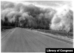 1930s dust storm on the Great Plains