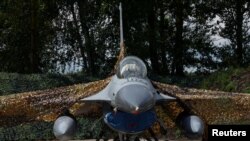 Истребитель F-16, состоящий на вооружении ВСУ (архивное фото) 