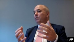 Nils Muiznieks, commissaire aux droits de l'Homme du Conseil de l'Europe, lors d'une interview à Nicosie, Chypre, décembre 2015