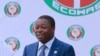 Le président togolais Faure Gnassingbé lors d'un sommet à Abuja, le 16 décembre 2017.