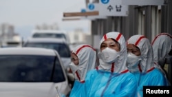 Le personnel médical en équipement de protection au centre médical de l'Université de Yeungnam à Daegu, Corée du Sud, le 3 mars 2020. REUTERS REUTERS / Kim Kyung-Hoon /Archives