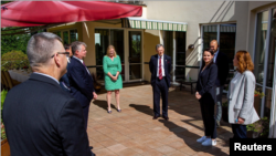 Встреча Стивена Бигана и Светланы Тихановской в Вильнюсе 24 августа 2020г. Reuters.