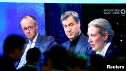 Теледебаты кандидатов на пост канцлера - лидера ХДС Фридриха Мерца, опредседателя крайне правой партии Германии «Альтернатива для Германии» (АдГ) Алисы Вайдель и премьер-министра Баварии и лидера ХСС Маркуса Зёдера после первых экзит-полов. Германия, 23 февраля 2025 г