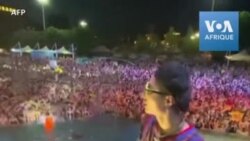 Des foules ont rempli un parc aquatique à Wuhan en Chine