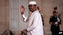 Mahamat Idriss Deby Itno a obtenu un mandat présidentiel de cinq ans en mai 2024 lors d'un scrutin qualifié par les ONG de "non libre, ni crédible".